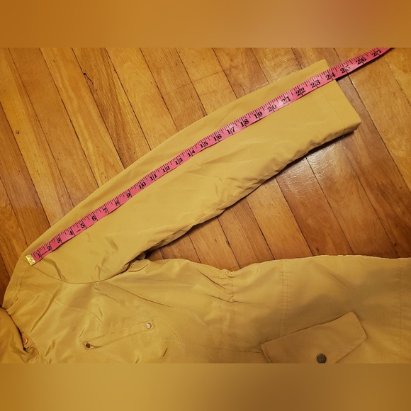 Charter Club Water Resistant jacket. Rain. Yellow. Women size M. No hood. - Picture 7 of 15